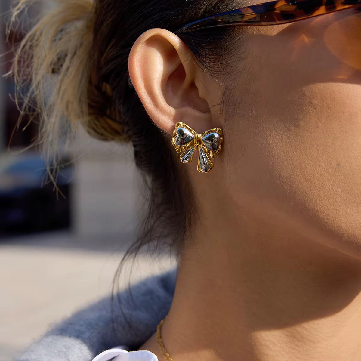Valentina Bow Studs