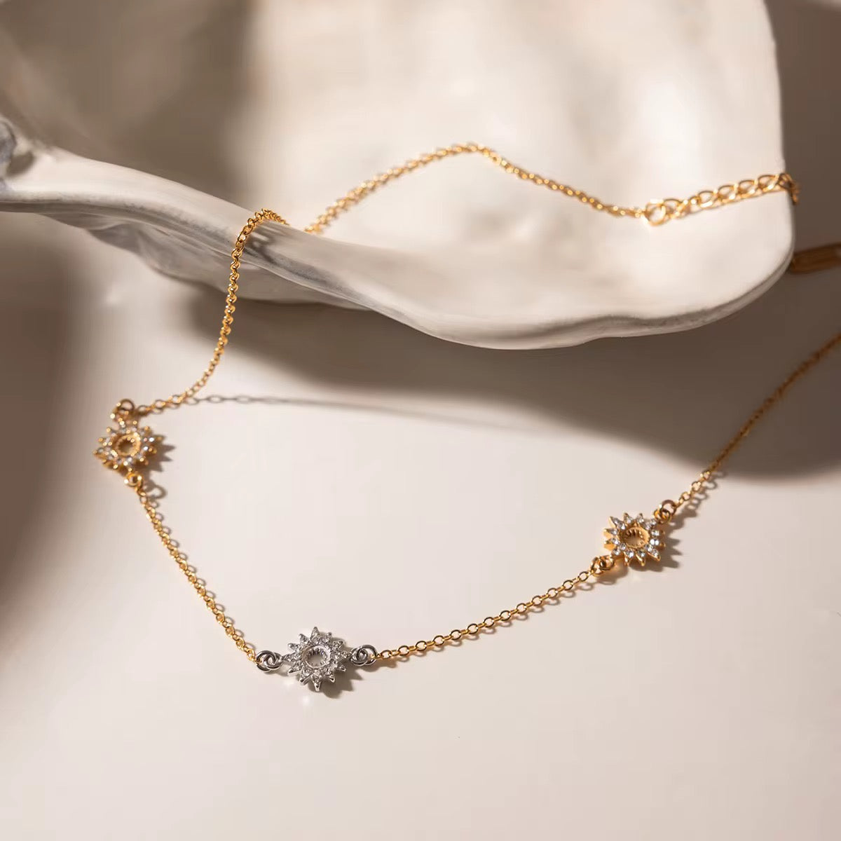 Sol Necklace